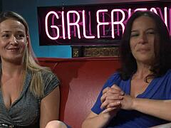 成人明星Melissa Monet与主持人Dana Dearmond和Elexis Monroe分享她对性代孕和陪伴的见解